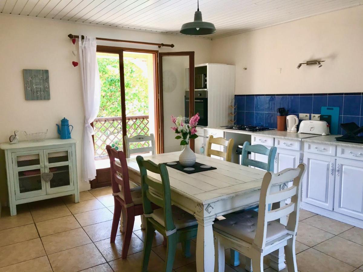 Chez Louis Gites Fumel Екстериор снимка